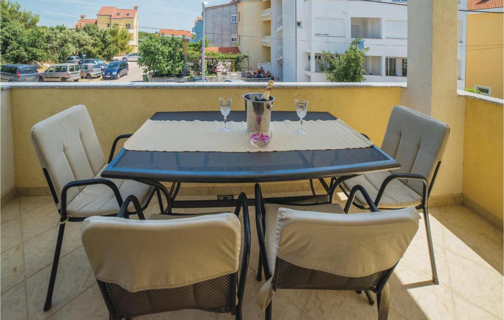 Pet Friendly Apartment In Biograd With Kitchen Biograd Na Moru Buitenkant foto